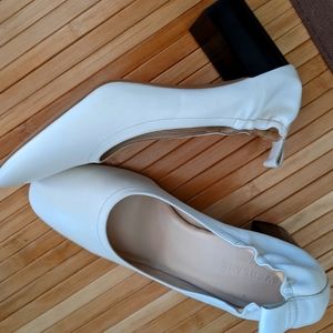 Everlane Day High Heel in White US Size 10